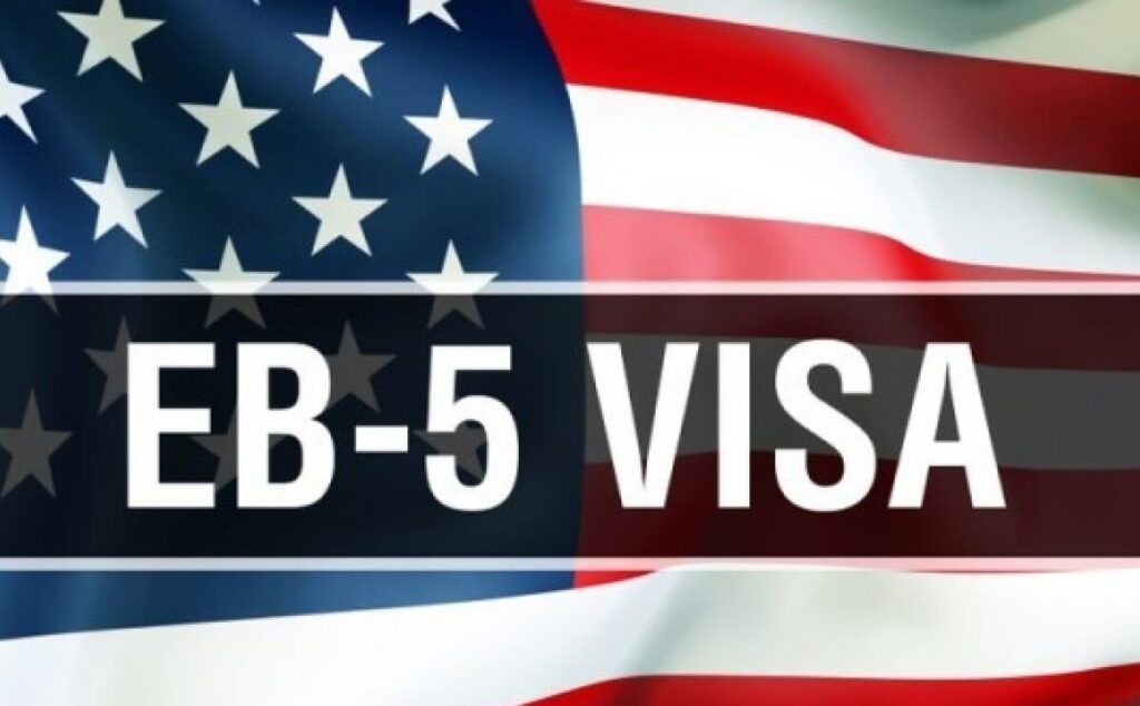 Đầu tư EB5 là chương trình dành cho nhà đầu tư nước ngoài với mong muốn lấy thẻ xanh cho cả gia đình